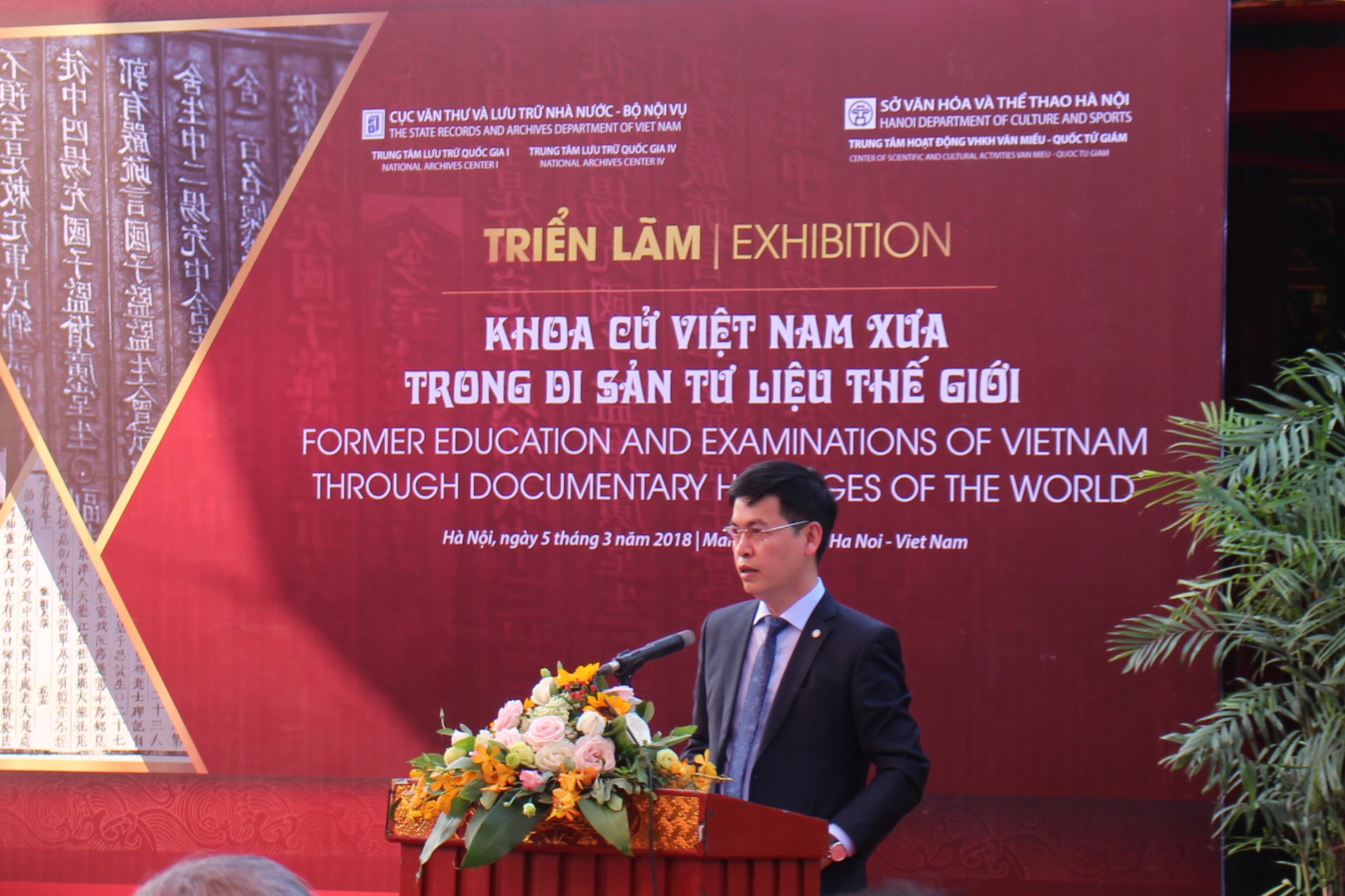 8676cae02_doc_dien_van.jpg
