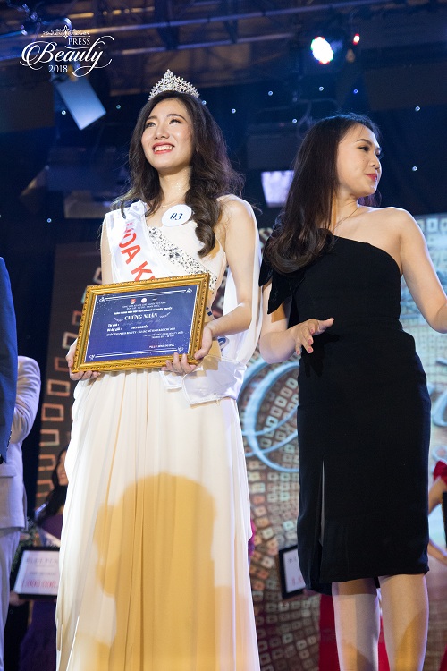 1d43b98c1_pressbeauty2018_anh_1.jpg