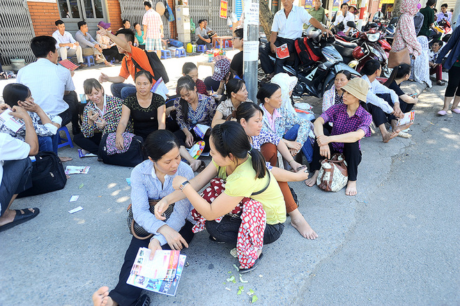a86cf5dec_phuhuynhngugatdoinangchocon1.jpg