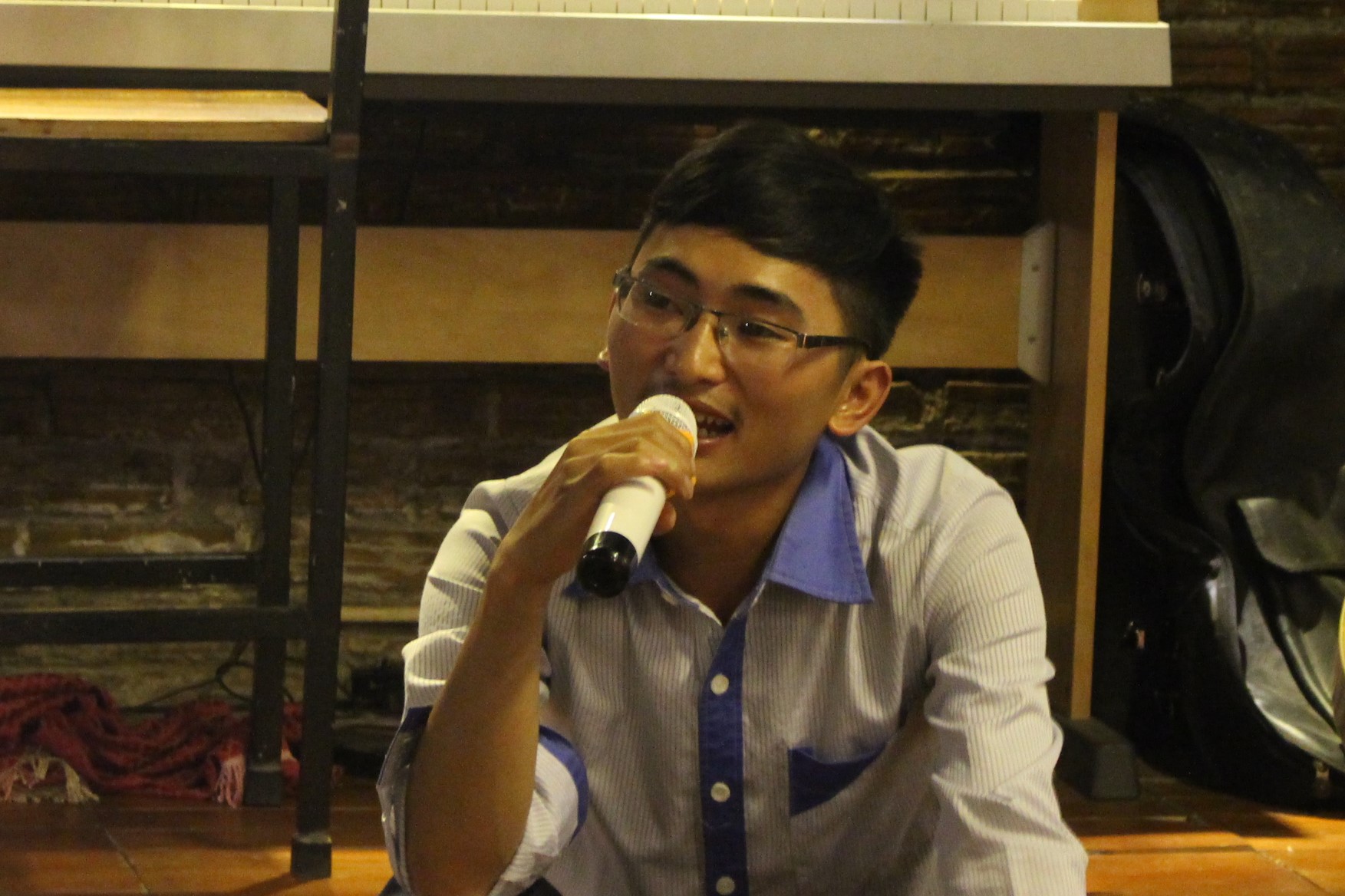 efe4b897a_khang_a_tua.jpg