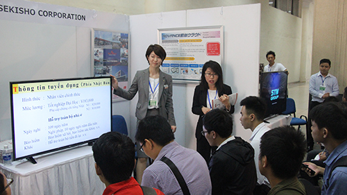 a8039021a_cac_doanh_nghiep_nhat_ban_thuong_o_muc_rat_cao.jpg