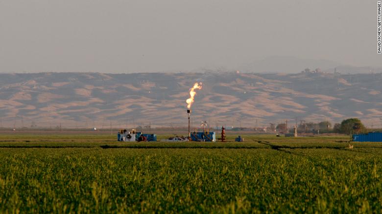 4644c962d_19032716581502naturalgasdrillingfileexlarge169.jpg