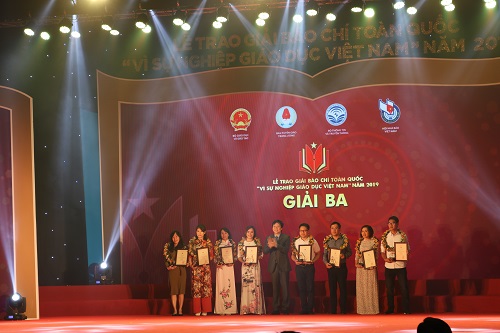 94c1037d0_anh4_bc.jpg