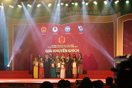 94c1037d0_anh5_bc.jpg
