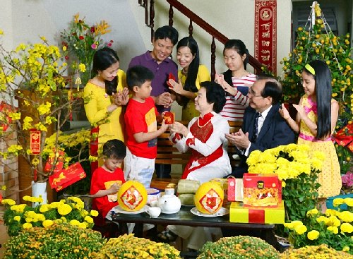60df08d8d_phongtucngaytet8.jpg