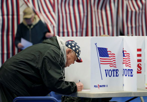 b39dd6c0e_ectionnewhampshirevoting1581479342033809236491.jpg