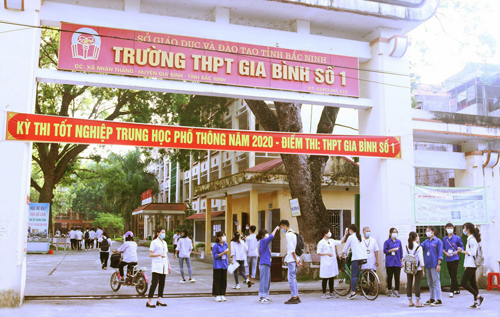 a9aae2c36_tranxuan01.jpg