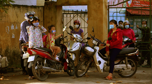 a9aae2c36_tranxuan05.jpg