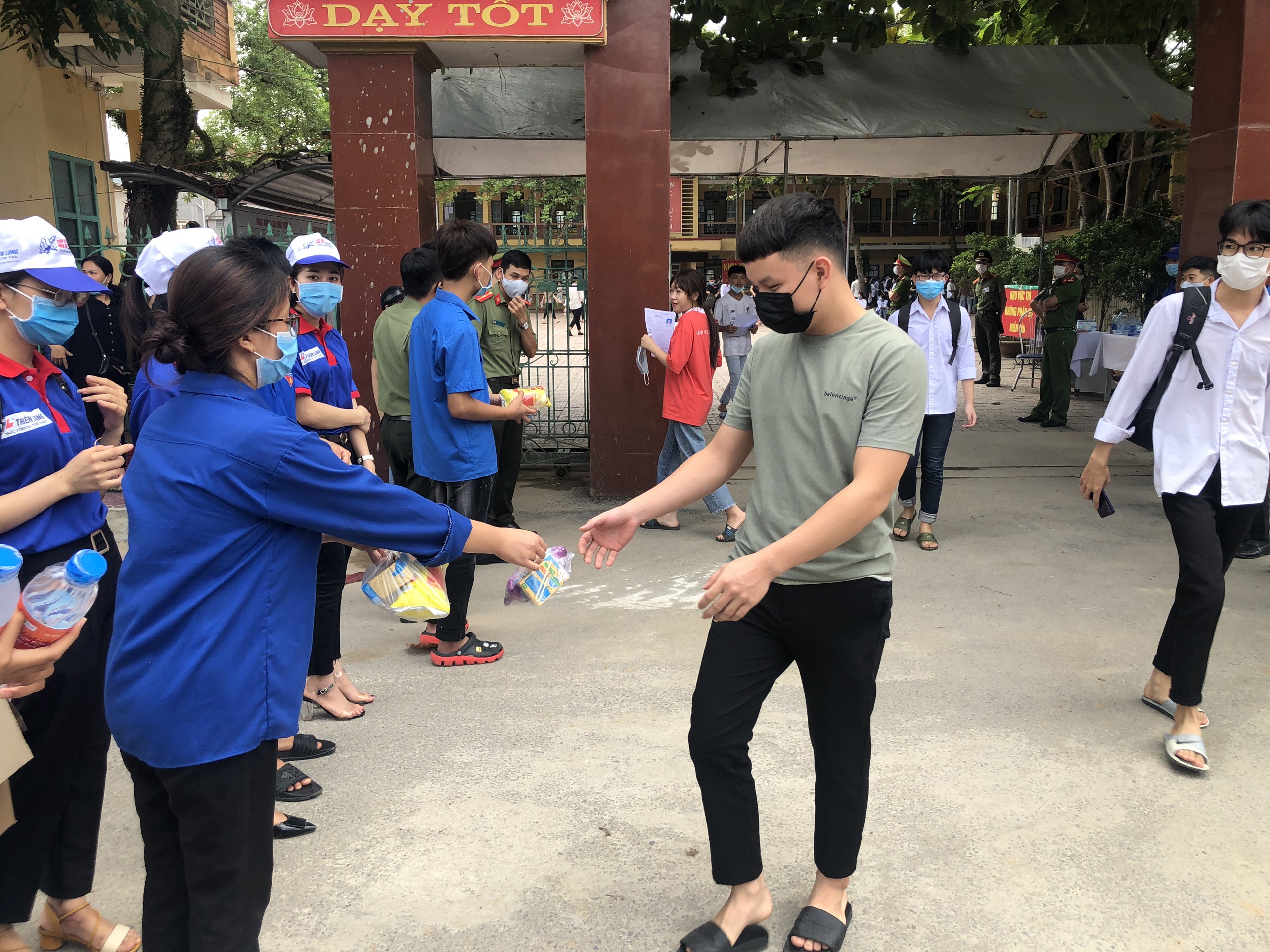 fd2312047_anh_3.jpg