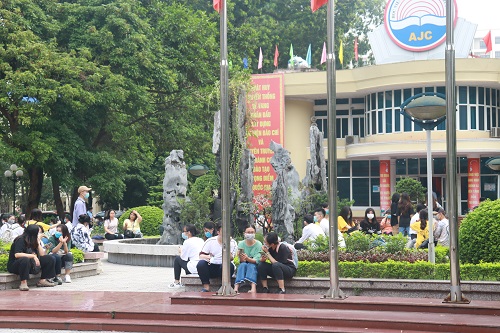 6a1b51ce0_990.jpg